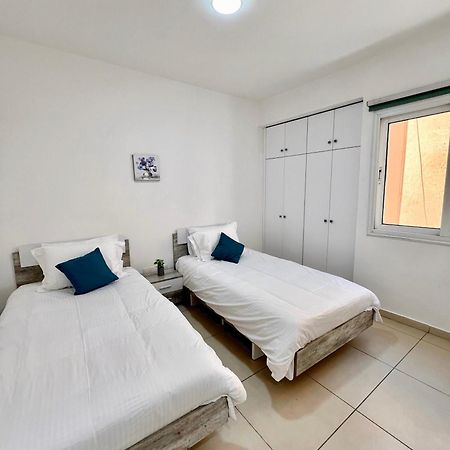 Georgiou 202 Lejlighed Larnaca Eksteriør billede